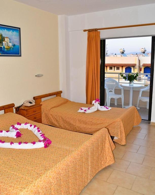 Niko Elen Hotel Stalida Стая снимка